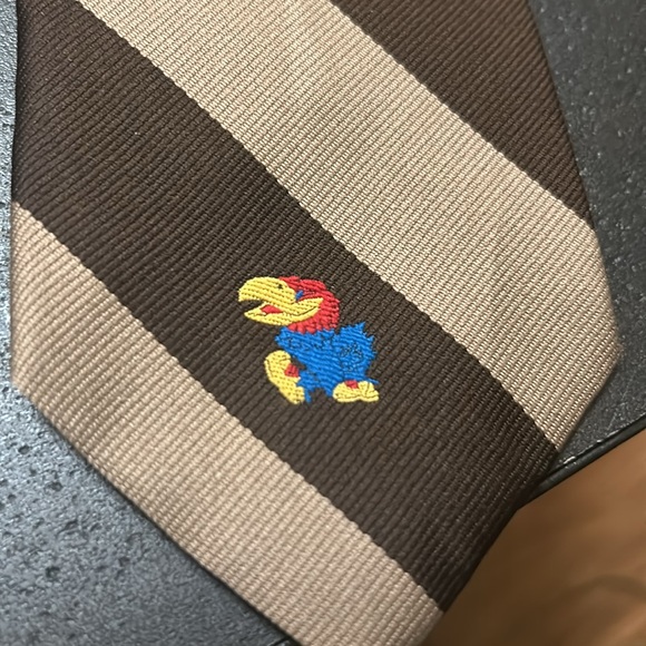 Vintage Jayhawk rock chalk KU Kansas university tie - Picture 2 of 3